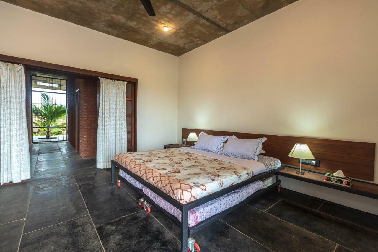 Saffronstays Zen, Igatpuri - Lake-View Villa With Indoor And Outdoor Games Eksteriør bilde